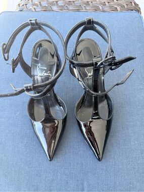 Christian Louboutin Black Patent Pointed T-Strap Ankle Strap Pumps